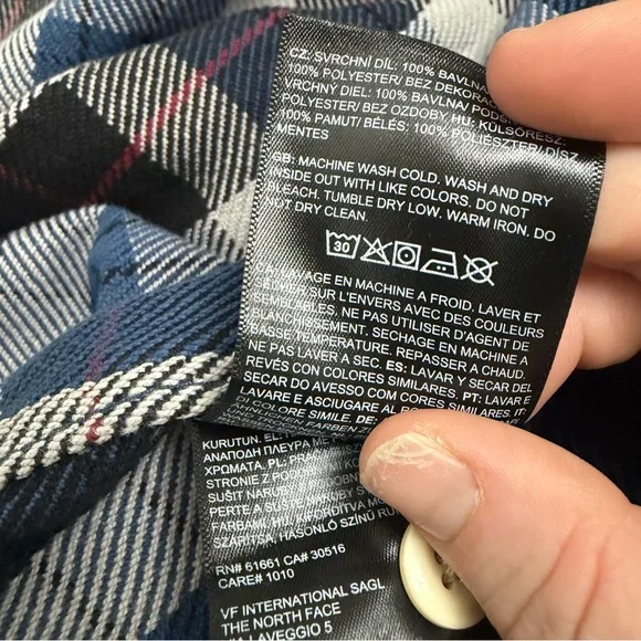 The North Face Mens Blue Plaid Valley Twill Flannel Heavy Shirt-size small *NWOT